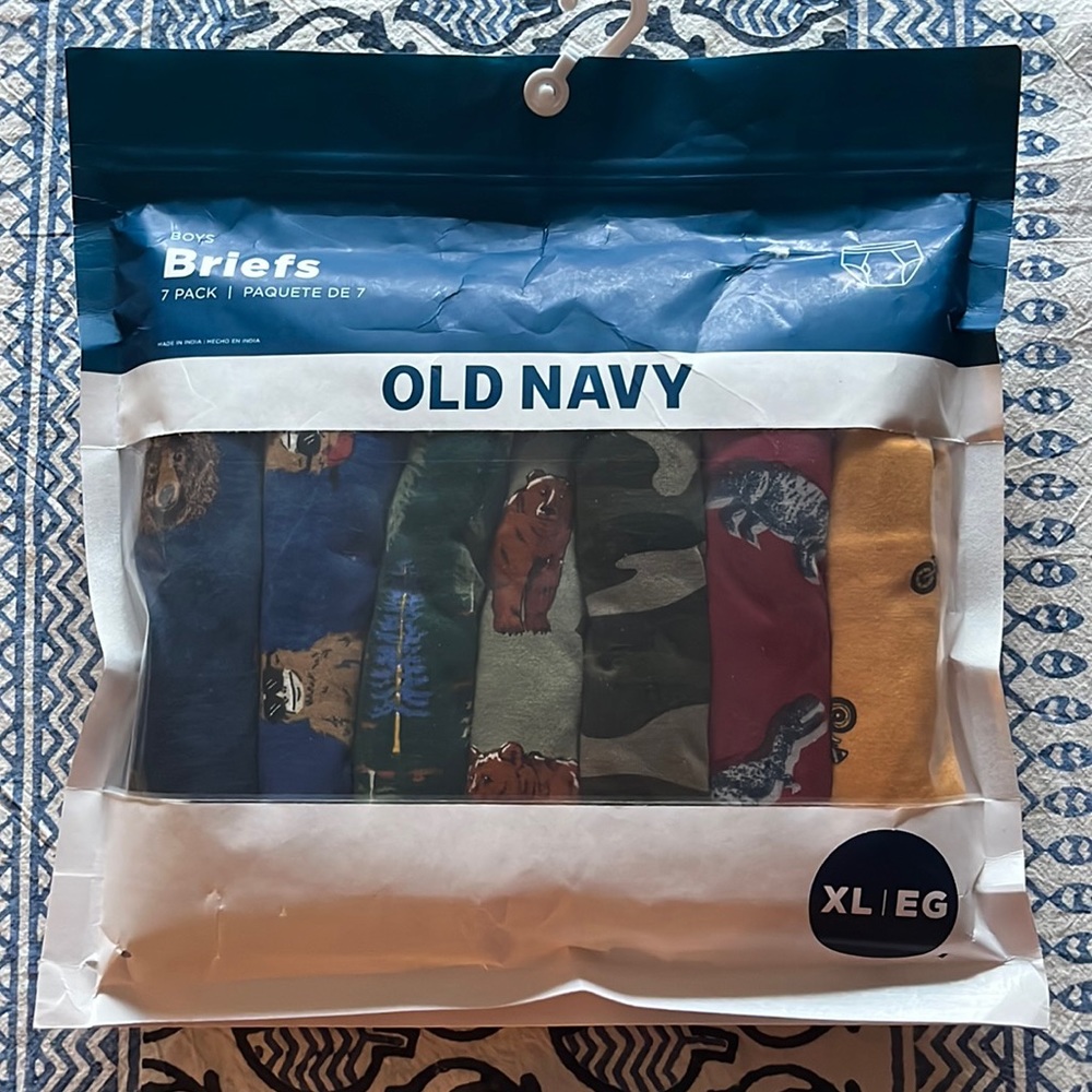 Boys briefs